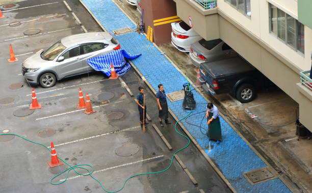 parking garage cleaning services